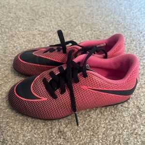 Nike Kids Pink and Black Soccer Cleats